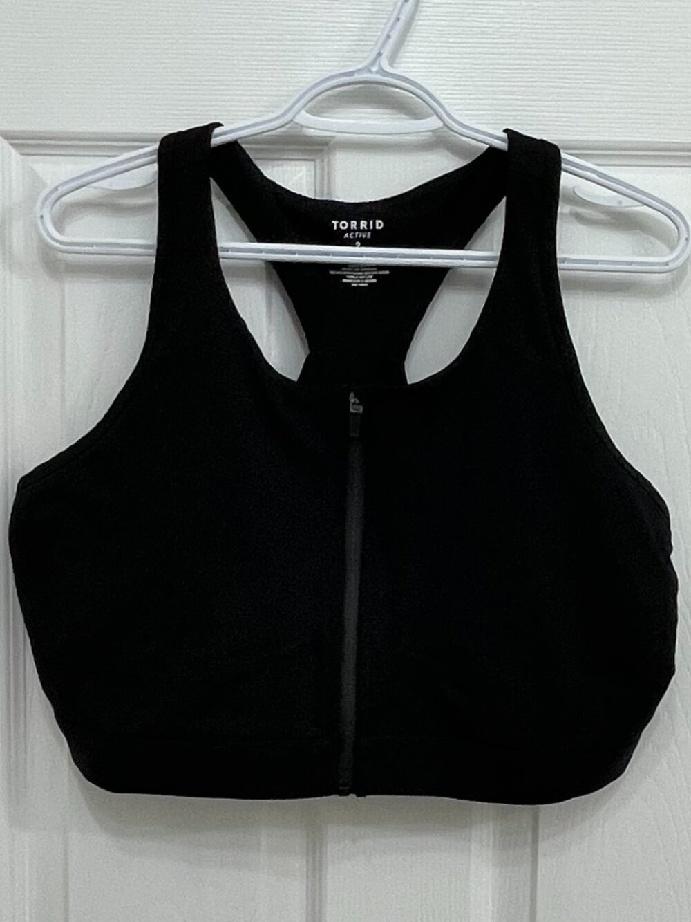 Torrid Active Black Zip Front Sports Bra Size 2 2X High Impact Racerback Mesh